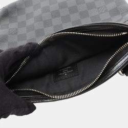 Pre Owned Louis Vuitton Tomas Shoulder Bag  Damier Graphite Canvas Black