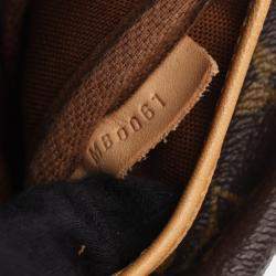 Pre Owned Louis Vuitton Saumur 30 Crossbody Shoulder Bag  Monogram Canvas