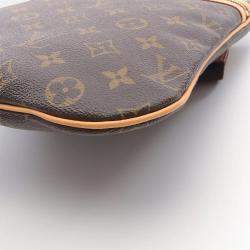 Pre Owned Louis Vuitton Pochette Bosphore Shoulder Crossbody Bag  Monogram