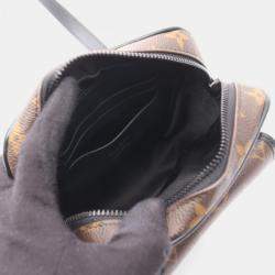 مملوكة مسبقًا حقيبة كتف لوي فيتون كريستوفر محفظة قابلة للارتداء قماش مونوجرام مكاسار بني