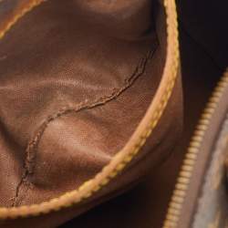 Pre Owned Louis Vuitton Monogram Canvas Speedy 25 Bag