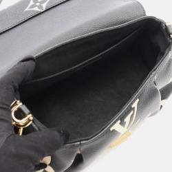 Pre Owned Louis Vuitton Favorite NM Giant Monogram Black/Beige Leather Handbag
