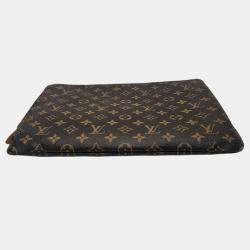 Pre Owned Louis Vuitton Monogram Etui Voyage GM Pouch