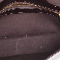 Pre Owned Louis Vuitton Amarante Vernis Sobe Clutch