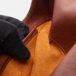 مملوكة مسبقًا حقيبة كتف قصيرة لويس فيتون موسيت سالسا بنقش المونوغرام مستخدمة بني Lv