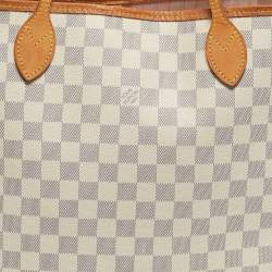 مملوكة مسبقًا حقيبة لويس فيتون نيفرفول كانفاس دامييه أزور متوسطة