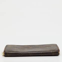 Pre Owned Louis Vuitton Monogram Canvas Zippy Wallet