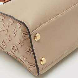 Pre Owned Louis Vuitton Galet Monogram Tufting Leather On My Side MM Bag 