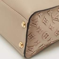 Pre Owned Louis Vuitton Galet Monogram Tufting Leather On My Side MM Bag 