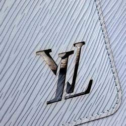 Pre Owned Louis Vuitton Blue Leather Epi Marel Bag