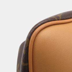 Pre Owned Louis Vuitton Odeon MM Brown Monogram Canvas Shoulder Bag