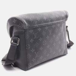 Pre Owned Louis Vuitton Messenger Voyage Pm Shoulder Bag Monogram Eclipse Black