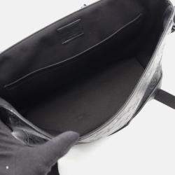 مملوكة مسبقًا Louis Vuitton Messenger Voyage Pm Shoulder Bag Monogram Shadow Noir