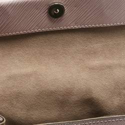 مملوكة مسبقًا Louis Vuitton Guimauve Epi Leather Cluny Mini Bag