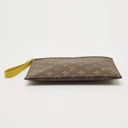 مملوكة مسبقًا Louis Vuitton Pistache Monogram Canvas Pochette Pallas Clutch