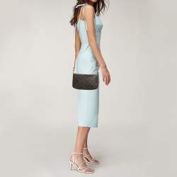 Pre Owned حقيبة إكسسوارات لوي فيتون كانفاس مونوغرام بوشت