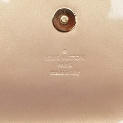 Pre Owned Louis Vuitton Beige Poudre Vernis Sobe Clutch