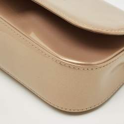 Pre Owned Louis Vuitton Beige Poudre Vernis Sobe Clutch