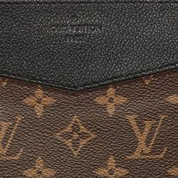 Pre Owned Louis Vuitton Black Monogram Canvas Daily Pouch