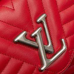 Pre Owned Louis Vuitton Red New Wave Chain Bag PM
