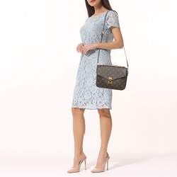 مملوكة مسبقًا Louis Vuitton Monogram Canvas Pochette Metis Bag