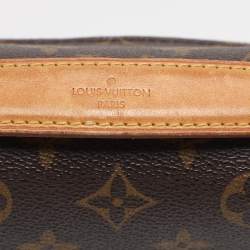 Pre Owned Louis Vuitton Monogram Canvas Pochette Metis Bag