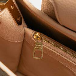 Pre Owned Louis Vuitton Beige Taurillon Studdy Capucines MM