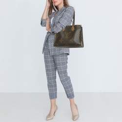 Pre Owned Louis Vuitton Monogram Giant Reverse Canvas Onthego MM Bag