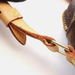 مملوكة مسبقًا حقيبة كتف كروس بودي لوي فيتون تروكاديرو 30 قماش مونوغرام