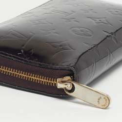 Pre Owned Louis Vuitton Amarante Monogram Vernis Zippy Organizer Wallet