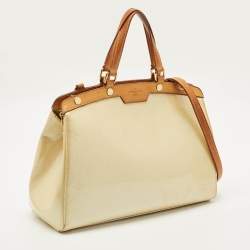 Pre Owned Louis Vuitton Blanc Corail Monogram Vernis Brea MM Bag