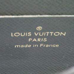 Pre Owned Louis Vuitton Multiie Pochette Green Monogram