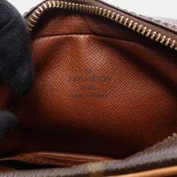 مملوكة مسبقًا حقيبة لوي فيتون أمازون مونوجرام قماش بني كروس بودي شانه