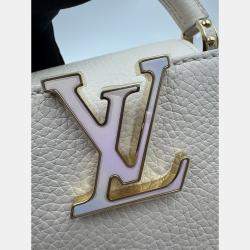 Pre Owned Louis Vuitton white Leather Mini Capucines Bag