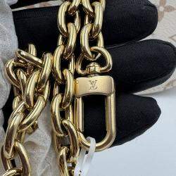 Pre Owned Louis Vuitton Looping beige with black leather