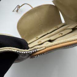 Pre Owned حقيبة لويس فيتون قماش مونوغرام أبيض للمجوهرات