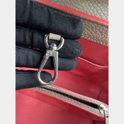 Pre Owned Louis Vuitton grey Leather Capucines MM Bag