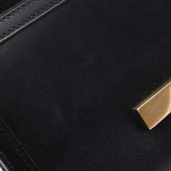 Pre Owned Louis Vuitton Dauphine MM Noir Leather Shoulder Bag