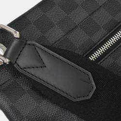 Pre Owned Louis Vuitton Hunter Damier Graphite Canvas Shoulder Bag