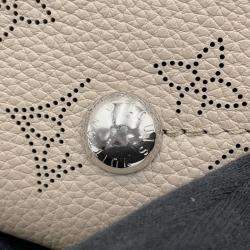 Pre Owned Louis Vuitton Mahina Bella Neutral Mahina Leather Bucket Bag