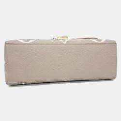 Pre Owned Louis Vuitton Beige Leather Empreinte Madeleine MM