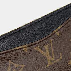 Pre Owned Louis Vuitton Black/Brown Canvas Monogram Pallas Beauty Case