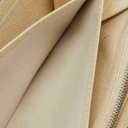 Pre Owned Louis Vuitton Ivorie Epi Leather Zippy Wallet