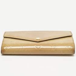 Pre Owned Louis Vuitton Blanc Corail Monogram Vernis Sarah Wallet