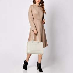 Pre Owned Louis Vuitton Ivorie Epi Leather Madeleine GM Bag