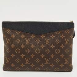 Pre Owned محفظة يومية لوي فيتون جلد أسود بشعار معدني مطبوع