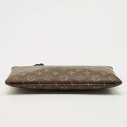 Pre Owned محفظة يومية لوي فيتون جلد أسود بشعار معدني مطبوع