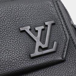 Pre Owned Louis Vuitton Lv Aerogram Pilot Sling Bag  Body Shoulder Leather  Noir  Black