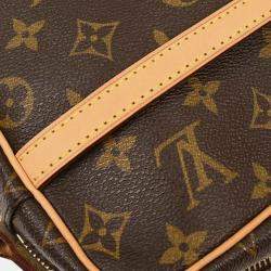 Pre Owned Louis Vuitton Monogram Trocadero 27 Shoulder Bag