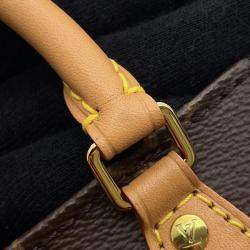 Pre Owned Louis Vuitton Petit Sac Plat Brown Monogram